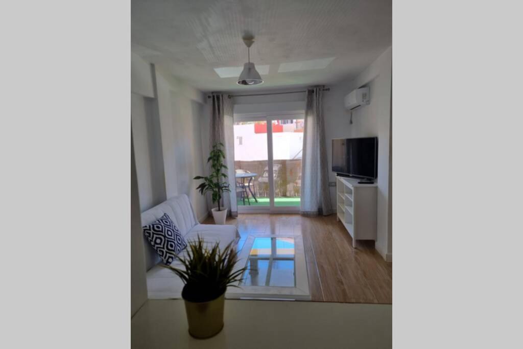 Apartamento A Un Paseo De La Playa Apartment Fuengirola Ngoại thất bức ảnh